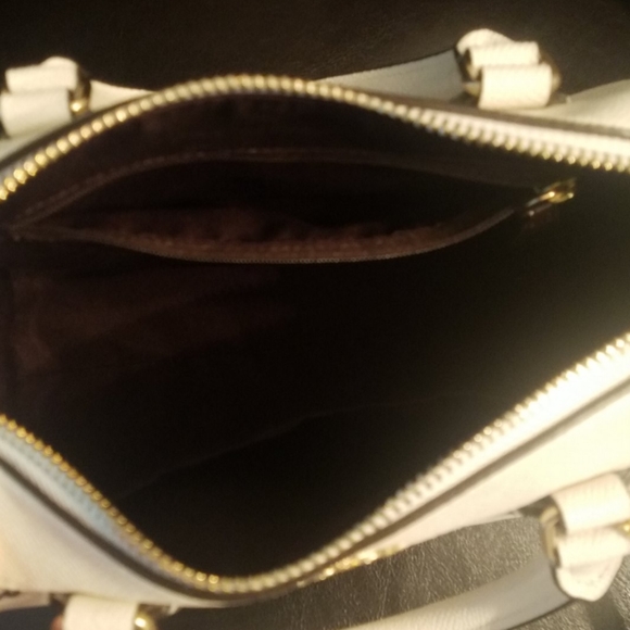 Coach Mini Bennett Satchel - Picture 6 of 9